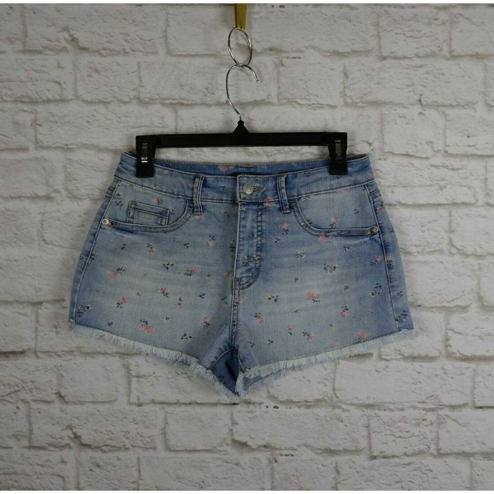 💰3/$25 Wild Fable Women's Denim Jean Shorts Cut-Off Floral Stretch Raw Hem  6 - Picture 3 of 12